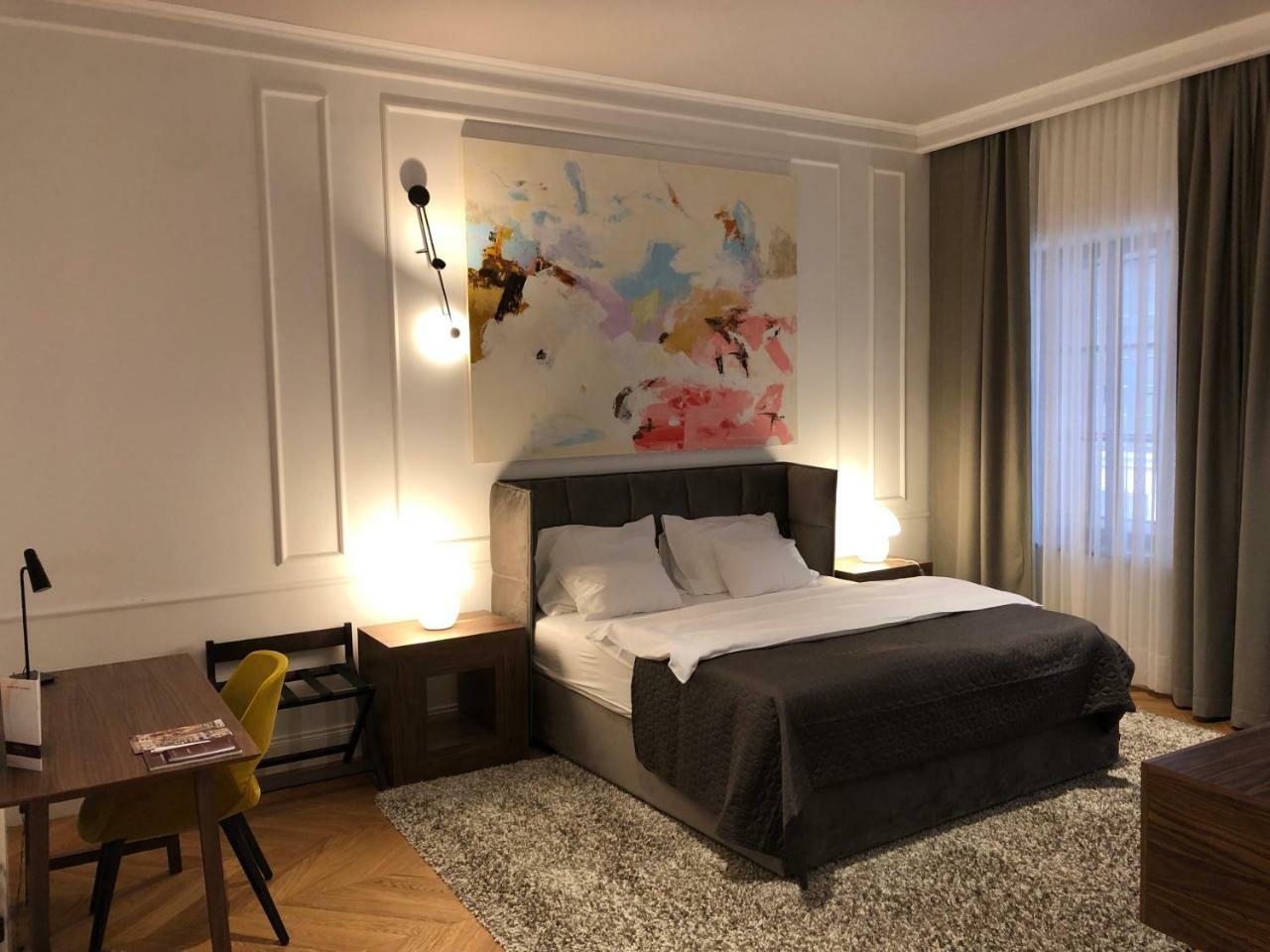 Boutique Hotel Tvrda 오시예크 외부 사진